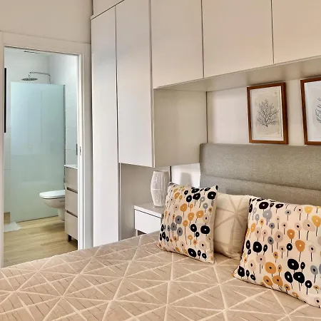 La Masion De Seasonal